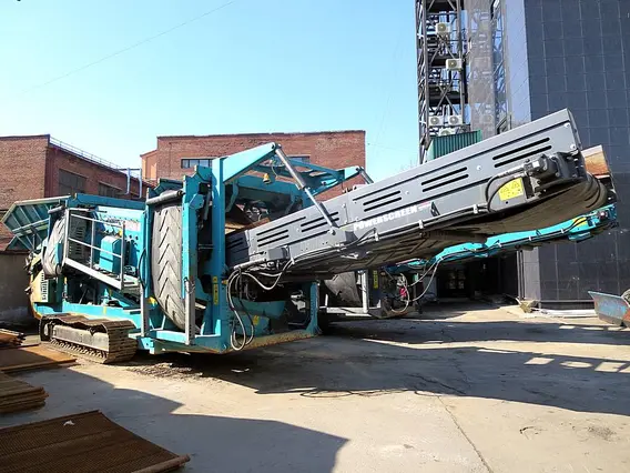Дробильная установка Powerscreen Warrior 1800 2013 года б/у