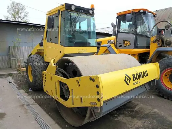 Дорожный каток Bomag BW 213 DH-4 2014 года б/у