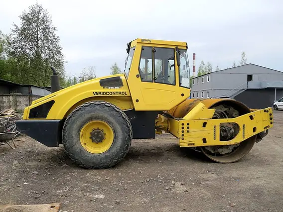 Дорожный каток Bomag BW 213 DH-4 2013 года б/у