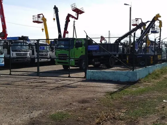 Самосвал Hyundai Gold 2012 года б/у