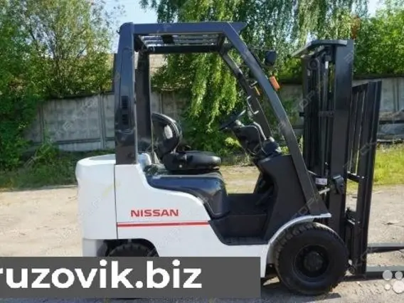 Вилочный погрузчик Nissan P1F1A15J 2012 года б/у