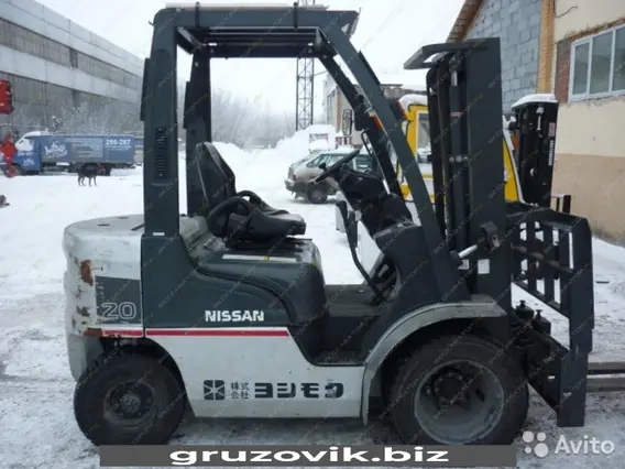 Вилочный погрузчик Nissan Y1F2M20 2009 года б/у фото 3