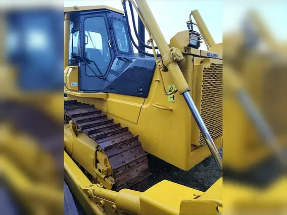Бульдозер Komatsu D65 E-12 2011 года б/у фото 4