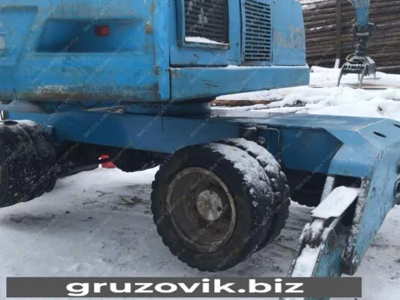 FUCHS MHL 320 2005 года б/у фото 3