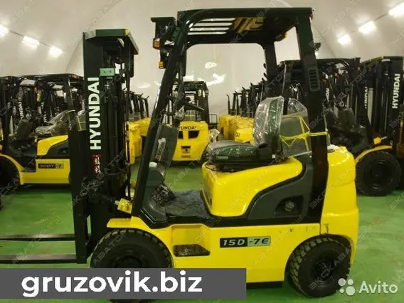 Вилочный погрузчик Hyundai 15D-7E 2017 года б/у