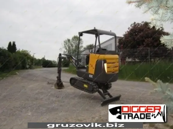 Экскаватор Volvo EC 17C 2010 года б/у фото 3
