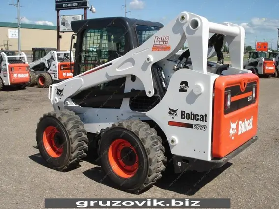 Фронтальный погрузчик Bobcat S770 2017 года б/у фото 2