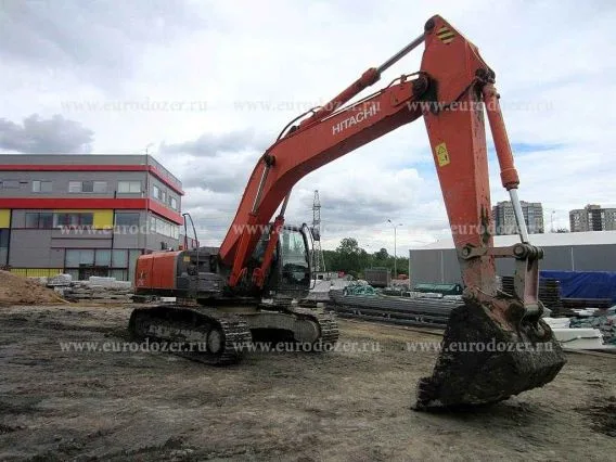 Экскаватор Hitachi ZX 330LC - 3 2011 года б/у