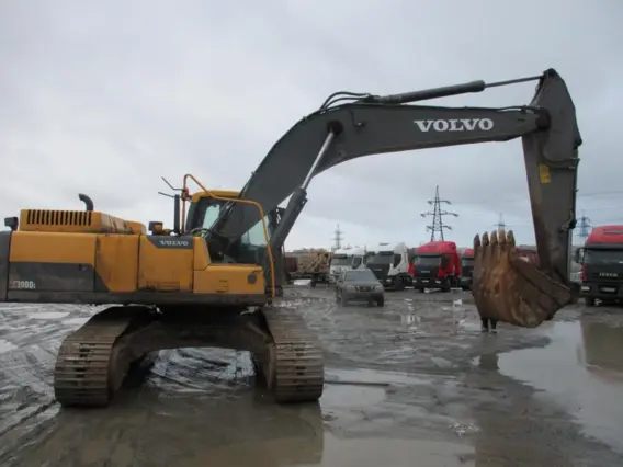 Экскаватор Volvo EC300DL 2014 года б/у фото 2