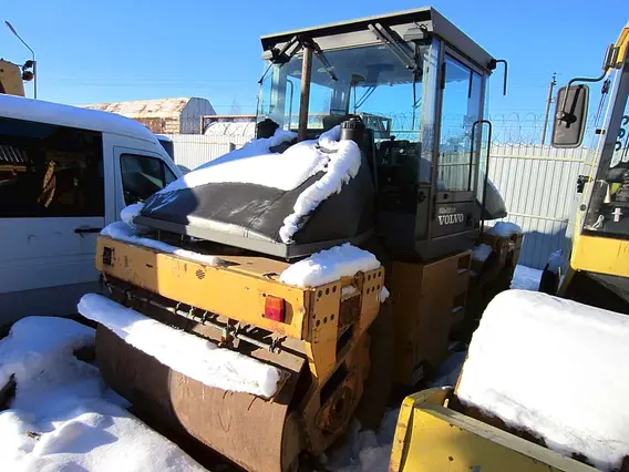 Дорожный каток Volvo DD 85-1 2008 года б/у