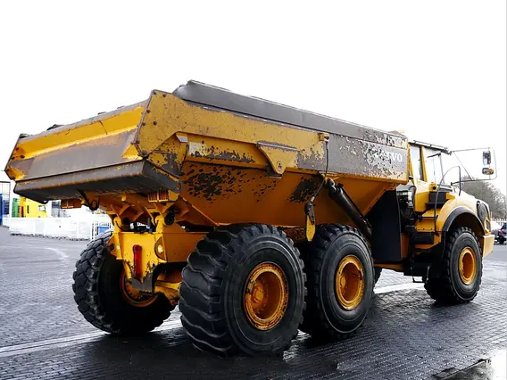 Карьерный самосвал Volvo A 35 2013 года б/у