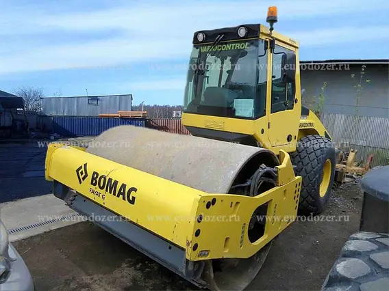 Дорожный каток Bomag BW 213 DH-4 2014 года б/у фото 2