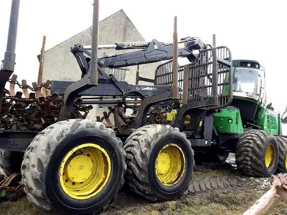 Форвардер John Deere 1210E 2013 года б/у фото 2