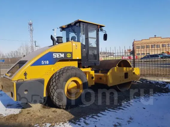 Дорожный каток SEM 518 2018 года б/у