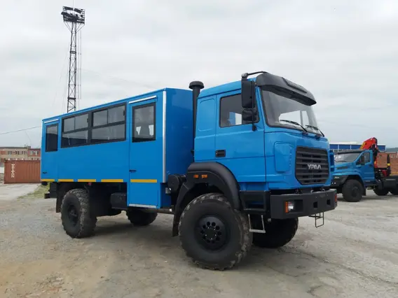 Вахтовый автобус Урал 3255 2026 года новый