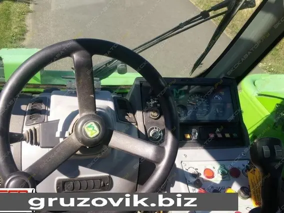 Телескопический погрузчик MERLO 40.7 TURBO FARMER 2008 года новый фото 5