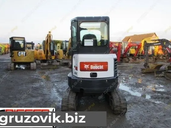 Экскаватор Bobcat E26 2012 года б/у фото 2