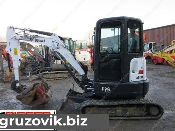 Экскаватор Bobcat E26 2012 года б/у фото 3