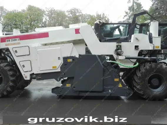 Ресайклер Wirtgen WR 2500 S 2012 года б/у