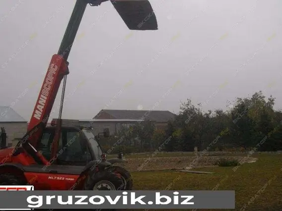 Телескопический погрузчик Manitou MLT 523 2006 года б/у фото 3