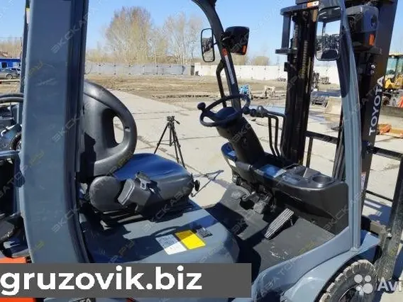 Вилочный погрузчик Toyota 8FG15 в Омске, 2012 г.в. 2012 года б/у фото 6