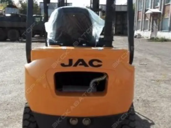 Вилочный погрузчик JAC CPCD20 2017 года б/у фото 2