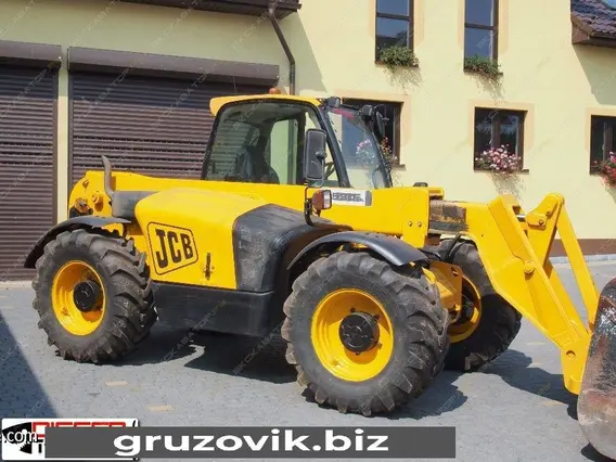 Телескопический погрузчик JCB 530-70 2006 года б/у