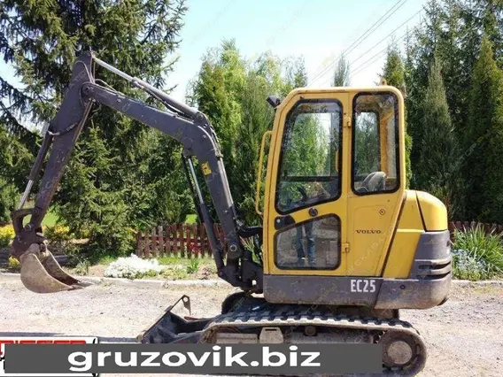 Экскаватор Volvo EC 25 2008 года б/у