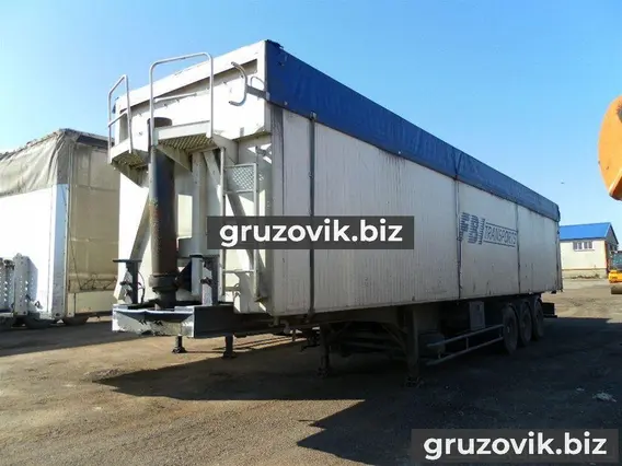 Шторный полуприцеп Benalu TF34C13RAA 1994 года б/у
