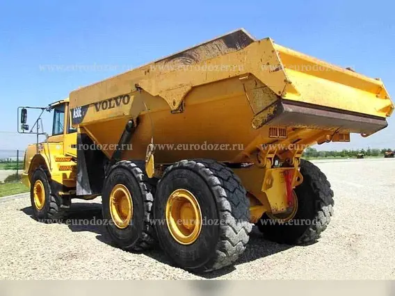 Карьерный самосвал Volvo A30 2011 года б/у фото 3