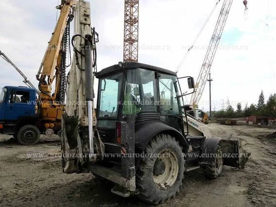 Экскаватор-погрузчик Terex 825 2017 года б/у фото 2