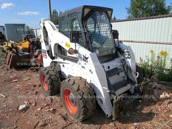 Фронтальный погрузчик Bobcat A 300 2008 года б/у фото 3