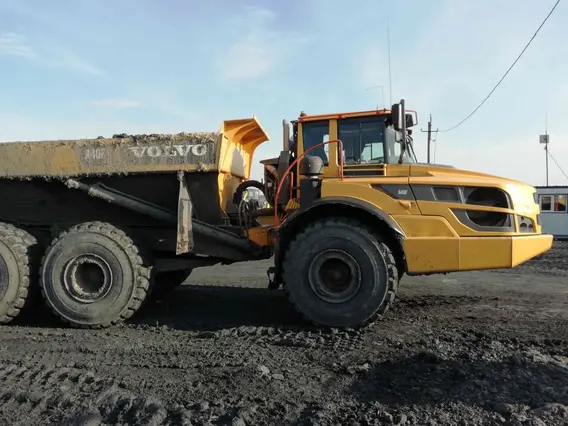Карьерный самосвал Volvo A40F 2016 года б/у фото 4