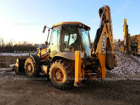 Экскаватор-погрузчик JCB 3CX Super Sitemaster 2011 года б/у фото 3