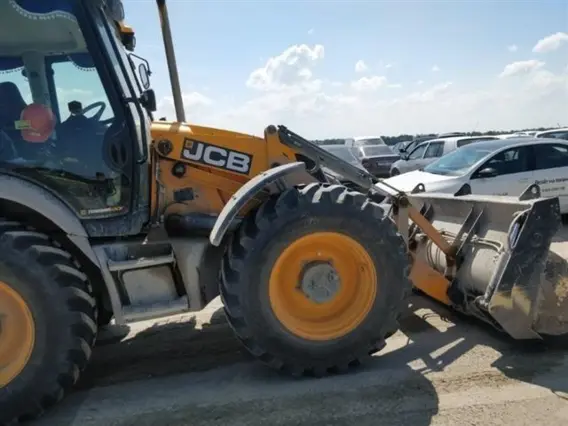 Экскаватор-погрузчик JCB 4CX 2018 года б/у фото 3