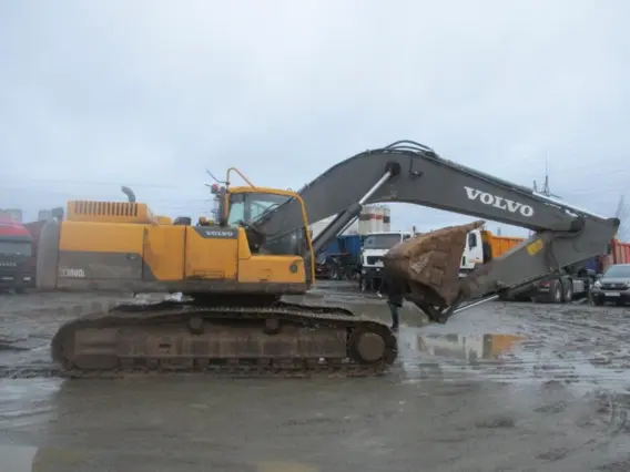 Экскаватор Volvo EC300DL 2014 года б/у фото 3