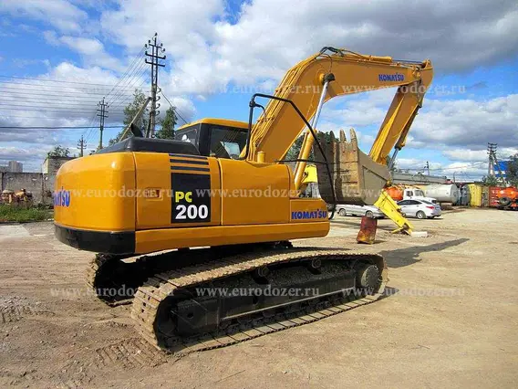Экскаватор Komatsu PC 200-7 2010 года б/у фото 2