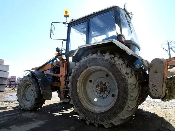Экскаватор-погрузчик Беларус МТЗ 82 П 2007 года б/у фото 2