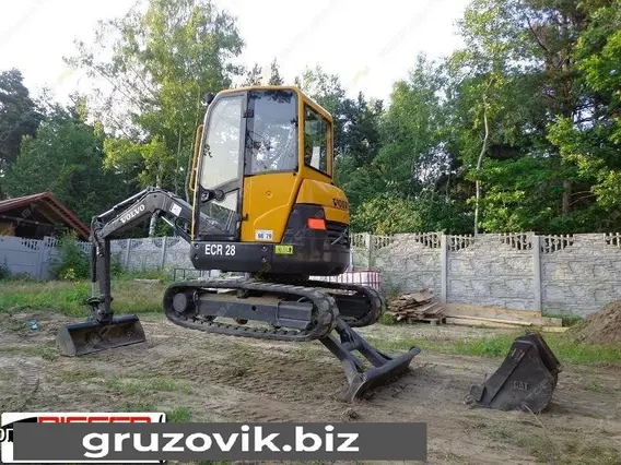Экскаватор Volvo ECR 28 2005 года б/у фото 2