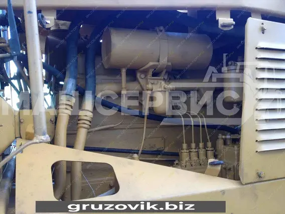 Бульдозер ЧТЗ-УРАЛТРАК Б-170М.0111 2008 года б/у фото 5