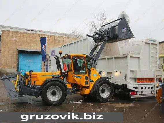 Дорожно-уборочный автомобиль Snow Dragon SND1800 2013 года б/у фото 7