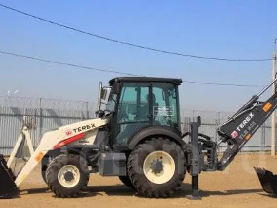 Экскаватор-погрузчик Terex TLB 825 2019 года б/у