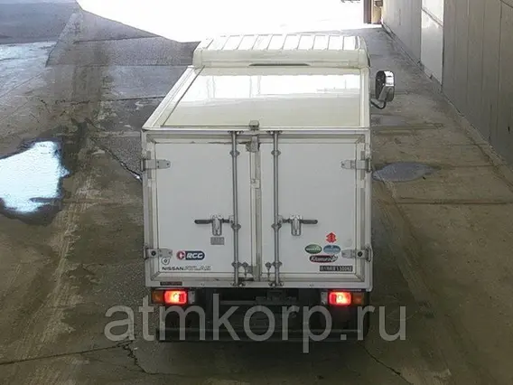 Рефрижератор Nissan ATLAS TRUCK SZ2F24 2011 года б/у фото 3