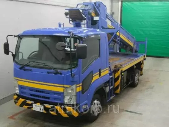 Isuzu Forward 2010 года б/у