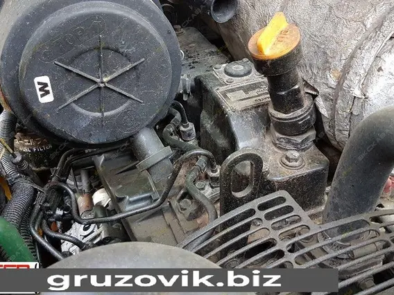 Фронтальный погрузчик Komatsu SK714-5 2012 года б/у