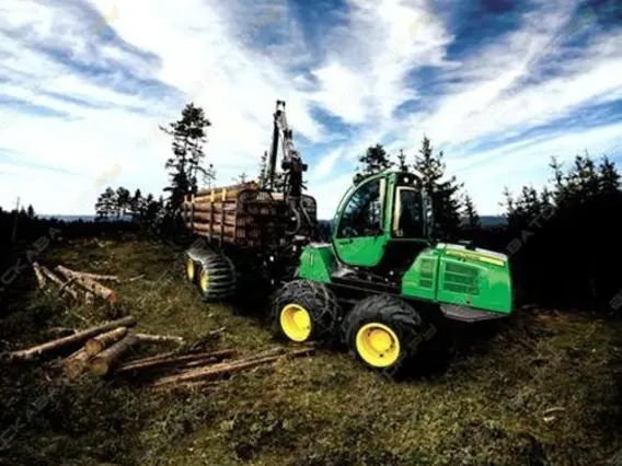 Форвардер John Deere 1210G 2018 года б/у
