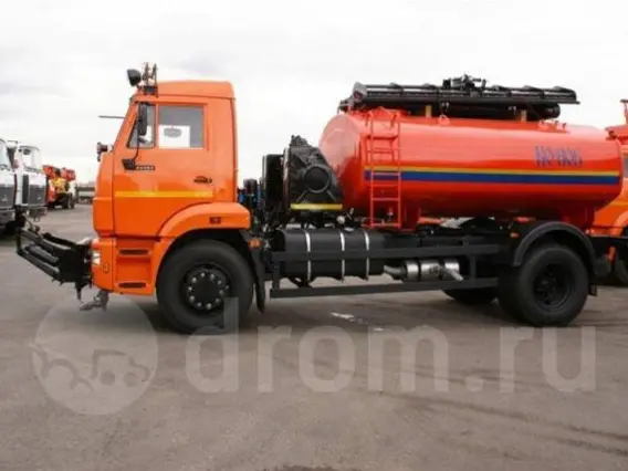 Дорожно-уборочный автомобиль КАМАЗ 43253 2019 года б/у