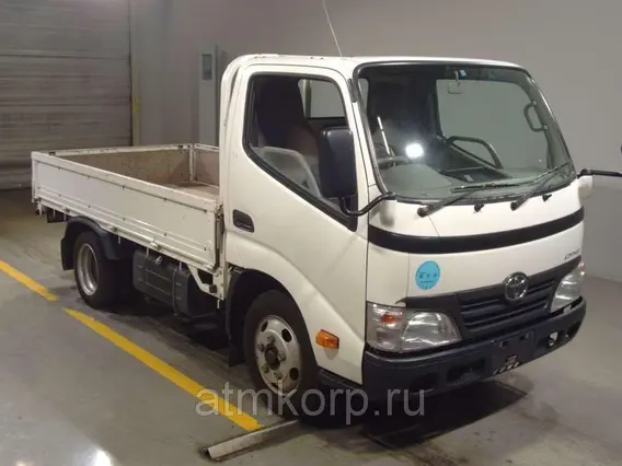 Бортовой Toyota Dyna 2011 года б/у