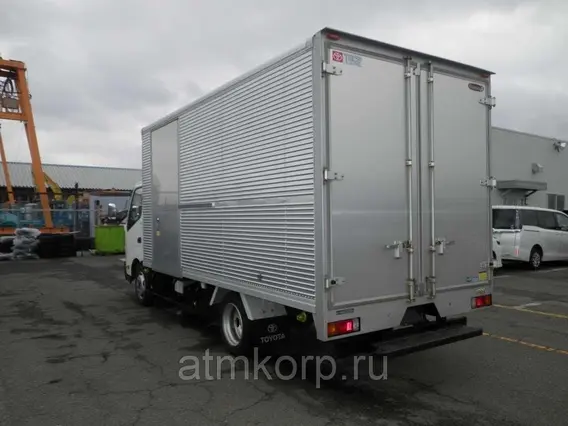 Автофургон Toyota DYNA XZU710 2013 года б/у фото 2
