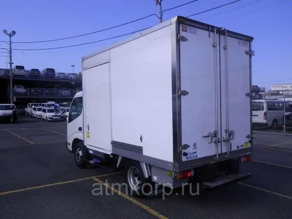 Рефрижератор Toyota DYNA XZU504 2010 года б/у фото 2